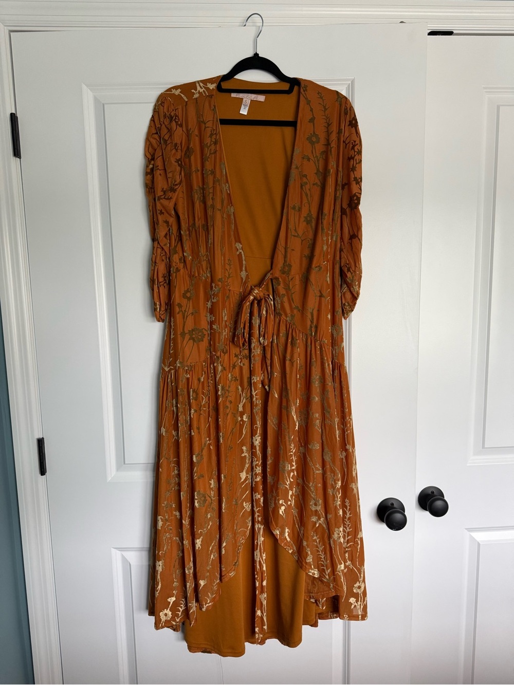 Anthropologie Hutch Velvet Wrap Dress Burnt Orange Gold Floral Midi Dress Size S - Picture 3 of 4